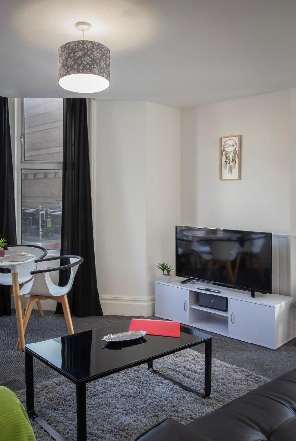 Апартаменты 02 Springfield - Sleeps 6 Блэкпул Экстерьер фото